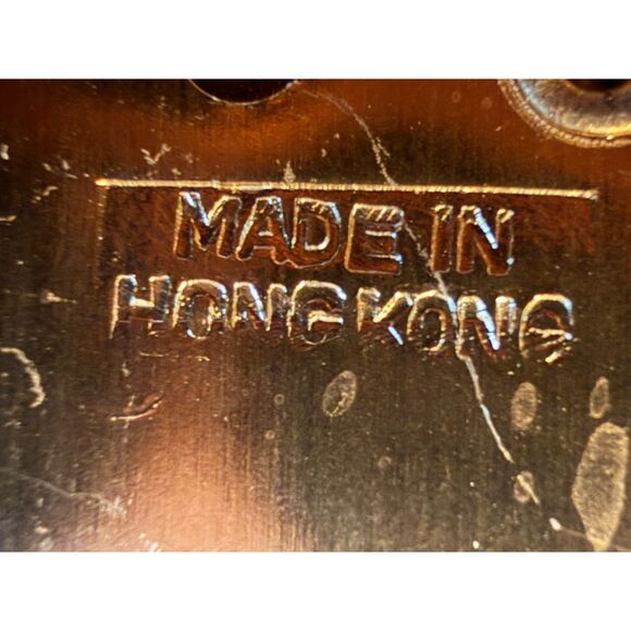 Vtg. 1970s Gold-Tone Stretch Belt Made in Hong Kong Floral Clasp Scalloped Links - Picture 8 of 8